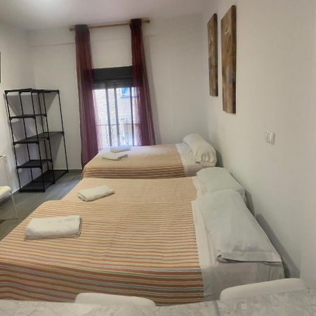 Habitaciones Familiares Con Bano Privado Lf - Sin Ascensor 萨拉戈萨 外观 照片